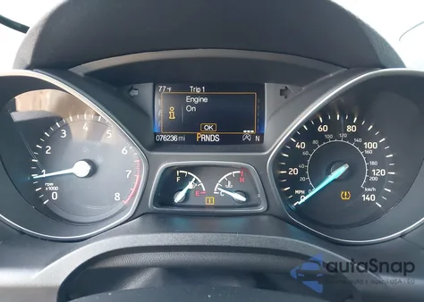 2017 Ford Escape Titanium z USA, uszkodzony, nr VIN 1FMCU0J92HUA81405